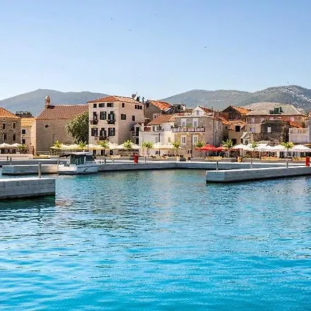 Sea * Kaštela